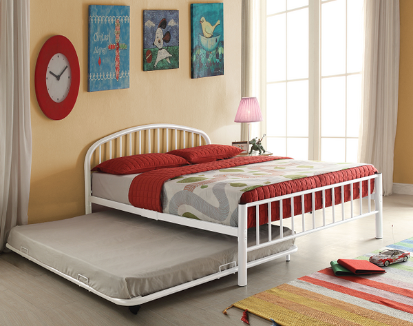 Cailyn Full Bed with Trundle White