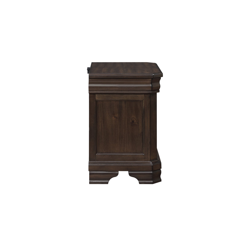 Lyndhurst Nightstand- Walnut