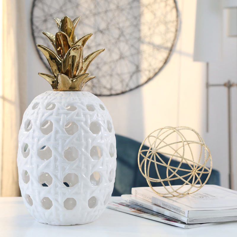 Ceramic 16" Lattice Weave Pineapple, White / Gold image